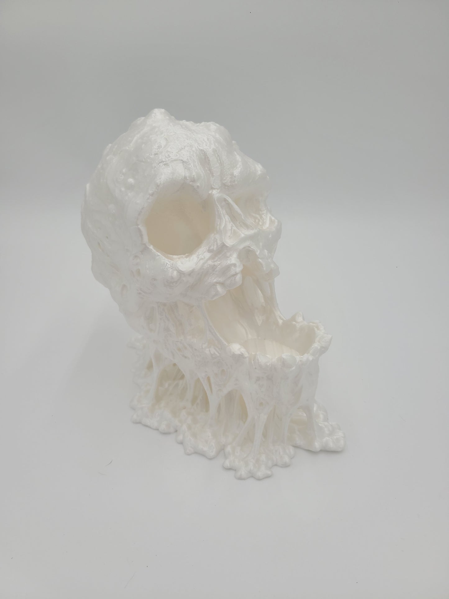 Cursed Skull Dice Tower