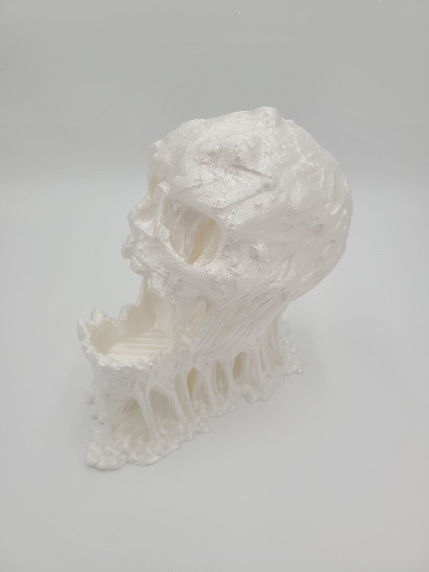 Cursed Skull Dice Tower